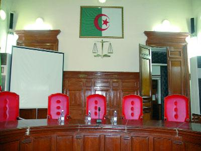 7 dossiers de blanchiment d'argent transmis à la justice depuis 2007 La CTRF appelle à l'implication des professions non financières dans la lutte contre l'«argent sale»