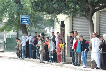 Les stations d'Alger paralysées TAXIS COLLECTIFS