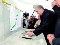 La réalisation de nouvelles villes va être revue Abdelmalek Sellal à annaba