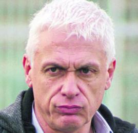 الإدارة تفسخ العقد مع المحضر بوميلاط وتحذّر فيلود من تجاوز صلاحياته الأنصار فرحوا كثيرا لهزيمة اتحاد الحراش أمام الشلف