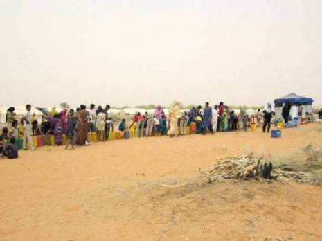 Des réfugiés maliens pris au piège en Algérie Depuis la fermeture de la frontière entre les deux pays