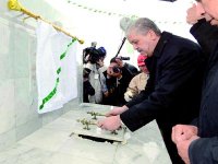 La réalisation de nouvelles villes va être revue Abdelmalek Sellal à annaba