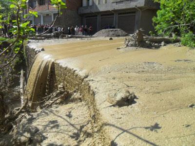 Les mesures tardives des autorités pour la population d'Illilten Alors que la coulée dure depuis près d'une année