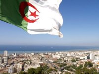 Le président Bouteflika appelle à faire montre de vigilance et de sens de patriotisme