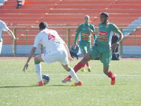 Un géant aux pieds d'argile Mouloudia d'Alger