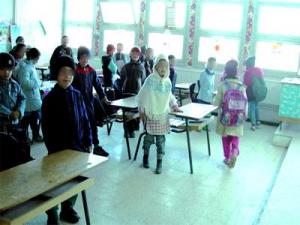 Enseignants et parents d'élèves interpellent les APC Béjaïa