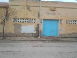 مدرسة ابن خلدون بفرندة.. تاريخ تيارت يعاني والمسؤولون يتفرجون جنرالات، مستشرقون، وزراء، ومثقفون درسوا بها