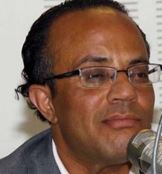 L'avocat qui n'a rien appris de Bourguiba L'ALGERIE ET L'ASSASSINAT DU TUNISIEN CHOKRI BELAID