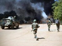 Les « terroristes » ciblent les Touareg Mali