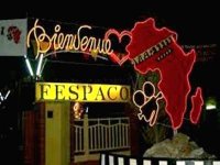 Feux d'artifices et danse traditionnelle en ouverture du 23e Fespaco