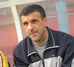 فريد زميتي مساعد مدرب مولودية الجزائر ل