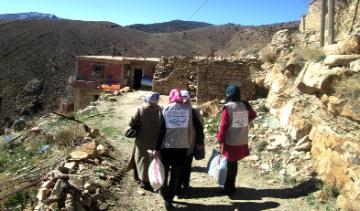 تمديد المساعدة المادية ورفع للروح المعنوية جمعية البركة لمساعدة الأشخاص المعاقين بأريس بباتنة