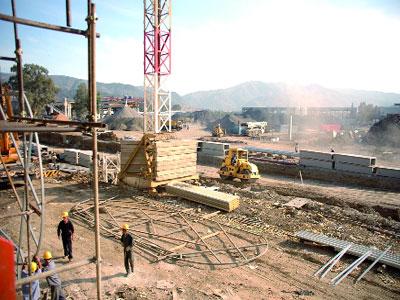 L'ANIREF a dégagé 2 137 hectares pour 3 315 projets en 2012 Les investissements prévus s'élèvent à 558 milliards de dinars