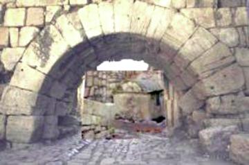 أهم لوحة فنية في حظيرة ميلة الأثرية منارة ابو مهاجر دينار «دولامار»