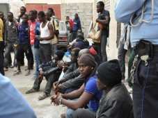 توقيف 07 حراقة من مالي و المغرب بعين تموشنت