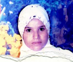 تشييع جنازة شابة من غليزان بحضور عائلتها وسكان وادي رهيو محسن بحث عن أهلها لتمكينه من دفنها بعد ما توفيت بمستشفى زميرلي