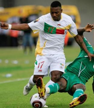 Le Belouizdadi Angan avertit les Verts A MOINS D'UN MOIS DU MATCH ALGERIE- BENIN