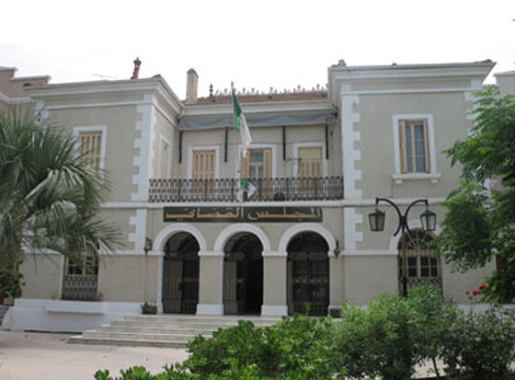 الإعدام لقاتل شقيقه بطعنة خنجر في شهر رمضان بجيجل الجاني أراد 