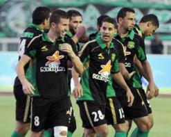 روجي لومير يثني كثيرا على أداء لاعبيه ويحثهم على مواصلة تحقيق الانتصارات شباب قسنطينة يحقق المهم في الكأس في انتظار الأهم في البطولة