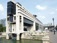 Législation des affaires Activité commerciale et droit au séjour en France