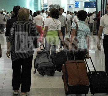 Ces filles qui immigrent vers... l'Algérie JOURNEE INTERNATIONALE DE LA FEMME: ELLES SONT FRANÇAISES ET VIENNENT CHERCHER DU TRAVAIL