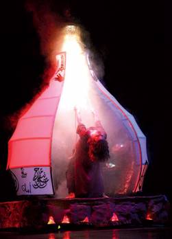 dans le silence de la nuit... Orfia fi samt el lil présentée au Festival national du théâtre féminin à Annaba