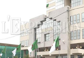 Sonatrach: la traque commence DES COMMISSIONS ROGATOIRES SONT LANCEES AVEC L'ITALIE, LA SUISSE ET LES EMIRATS