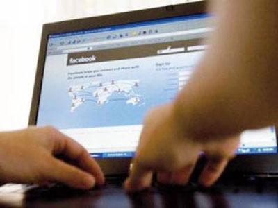 Les réseaux sociaux, un atout délaissé par les entreprises algériennes Environ 4,5 millions d'Algériens utilisent Facebook