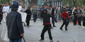 تداعيات ثورة السكن ببرج بوعريريج : التماس عام حبسا ل19 موقوفا في أحداث الشغب