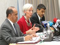 CHRISTINE LAGARDE LORS D'UNE CONFERENCE DE PRESSE À ALGER 'Je ne suis pas venue solliciter un deuxième prêt