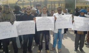 يخرجون اليوم في مسيرة إحتجاجية ضد التهميش : بطالو ورقلة يرفضون تسييس قضيتهم