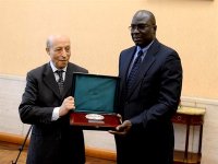 Mamadou Mbaye honoré par le Parlement au terme de sa mission en Algérie