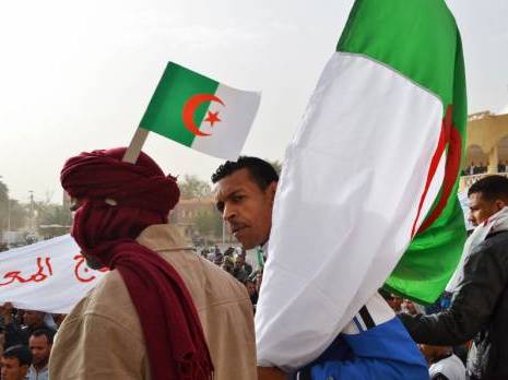 SUD : Le pouvoir au pied du mur Actualité : les autres articles