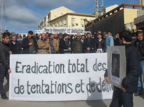 Beni Douala (Tizi Ouzou) : une caravane pour exiger la libération de Ali Laceuk Actualité : les autres articles