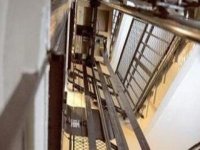 Bientôt une société de maintenance des ascenseurs des bâtiments AADL