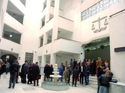 Des inculpés sous mandat de dépôt dès aujourd'hui Alors que le procès Khalifa Bank débutera le 2 avril