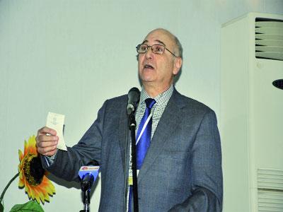 Le championnat de handball démarrera fin avril Aziz Derouaz, a animé hier une conférence de presse