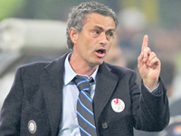 A l'étranger Real Madrid / Mourinho maintient ses accusations