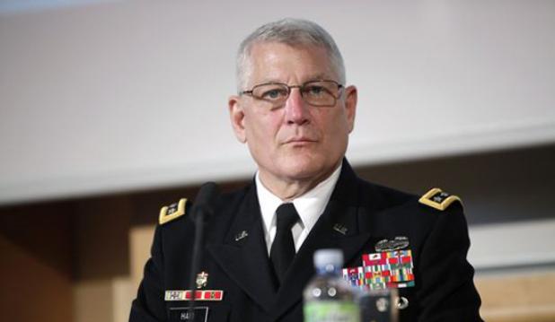 قائد ''أفريكوم'' يزور تمنراست للشروع في دعم قوات الساحل واشنطن قلقة من مرحلة ما بعد رحيل الفرنسيين