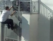 تفكيك جمعية أشرار مختصة في سرقة المنازل ليلا بتيزي وزو