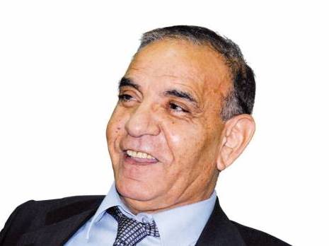 «Le système algérien évolue en clans mutants» L'Algérie face à une crise de gouvernance