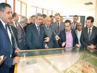 Sidi Bel-Abbès Tebboune et Tahmi inspectent plusieurs chantiers