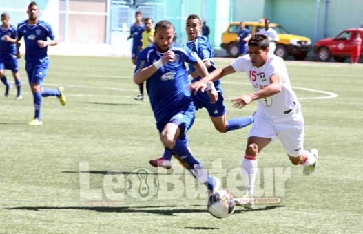 JSS 2 ' WAT 0 : Saoura assure un pied en D1, le WAT en D2 !