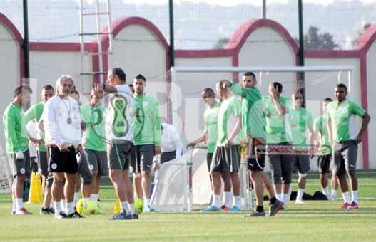 Match amical Algérie-Burkina Faso : Pourquoi tarde-t-on à officialiser le lieu du match '