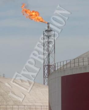 L'Algérie en état d'alerte LE BARIL DE PETROLE PERD PRES DE 15 DOLLARS DEPUIS FEVRIER