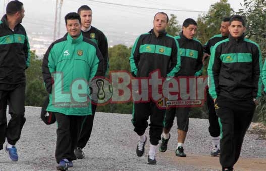 CSC : Ferhat : «Gagner pour retrouver la sérénité»