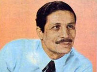 الراحل دحمان الحراشي يكرم بتيزي وزو