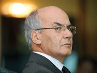 Yousfi à propos de la pénurie du carburant à l'ouest 'La situation est totalement maîtrisée'