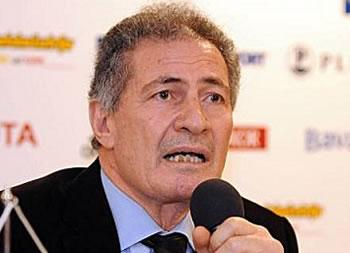 Grave ingérence de Mustapha Hassen FEDERATION INTERNATIONALE DE HANDBALL (IHF)