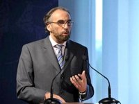 Le Prix Unesco-Sharjah pour la culture arabe remis le 25 avril à l'Algérien Mustapha Cherif